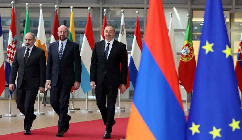 Armenia and Azerbaijan 'could reach peace deal by end of year' over  disputed Nagorno-Karabakh region, World News